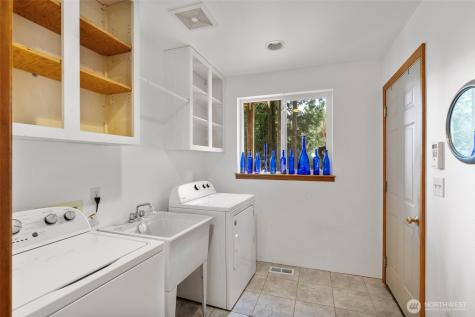 102 Olympic Lane Port Ludlow WA 98365