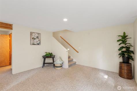 102 Olympic Lane Port Ludlow WA 98365