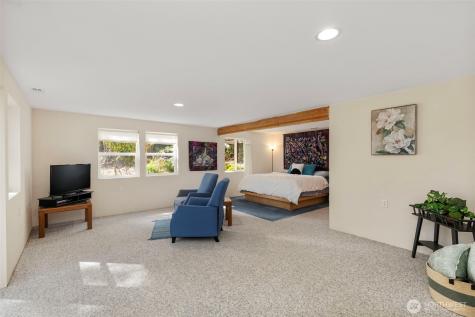 102 Olympic Lane Port Ludlow WA 98365