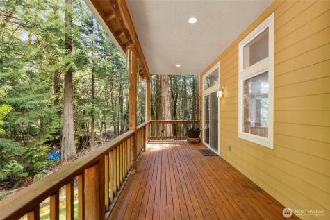 102 Olympic Lane Port Ludlow WA 98365