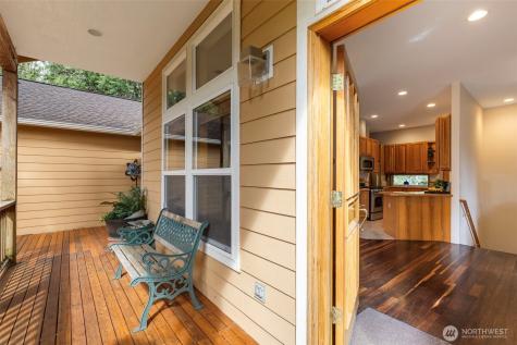 102 Olympic Lane Port Ludlow WA 98365