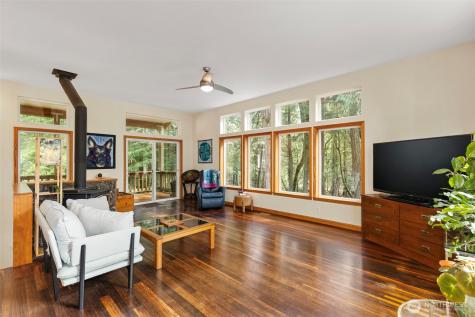 102 Olympic Lane Port Ludlow WA 98365