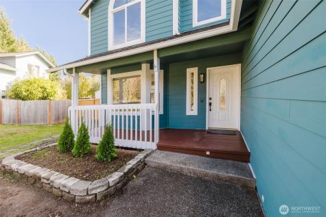 19546 23rd Avenue NE Poulsbo WA 98370