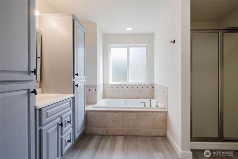 19546 23rd Avenue NE Poulsbo WA 98370