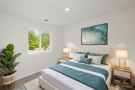 19546 23rd Avenue NE Poulsbo WA 98370