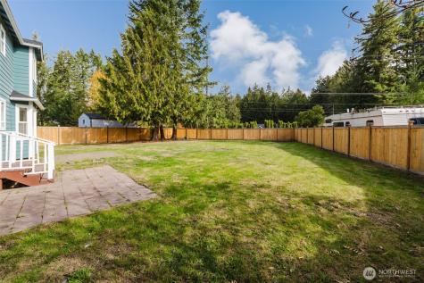 19546 23rd Avenue NE Poulsbo WA 98370