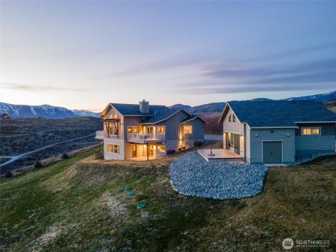 449 Lakayuse Road Manson WA 98831