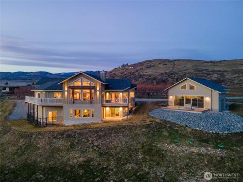 449 Lakayuse Road Manson WA 98831