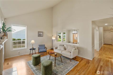 23874 140th Lane SE Kent WA 98042