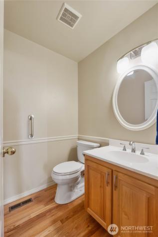 23874 140th Lane SE Kent WA 98042