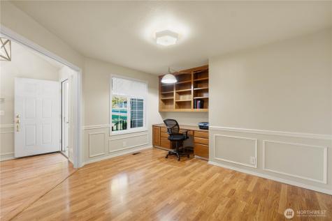 23874 140th Lane SE Kent WA 98042