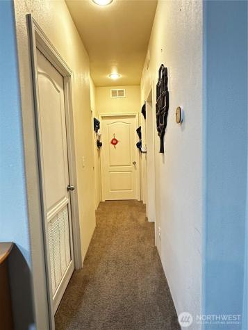 1720 Maple Lane Kent WA 98031