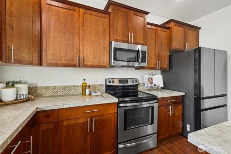 14321 SE 278th Street Kent WA 98042