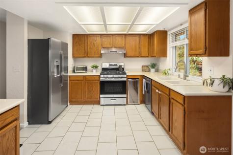 1006 Grant Avenue S Renton WA 98057