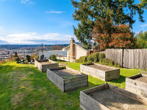 1006 Grant Avenue S Renton WA 98057