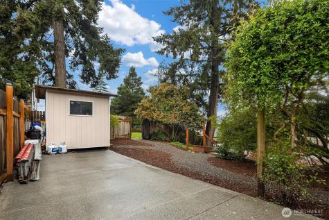 1006 Grant Avenue S Renton WA 98057