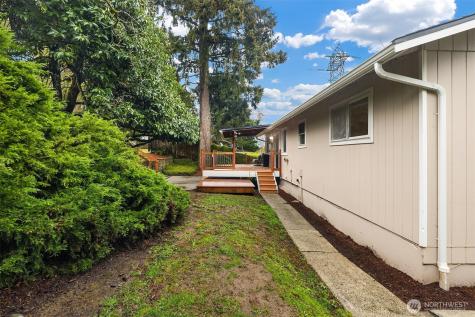 1006 Grant Avenue S Renton WA 98057