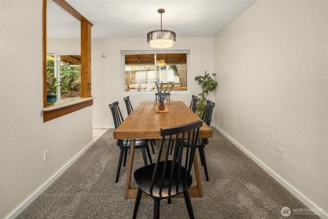 1006 Grant Avenue S Renton WA 98057