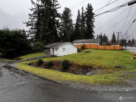 5506 216th Mountlake Terrace WA 98043