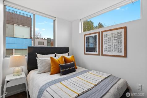 206 22nd Avenue Seattle WA 98122