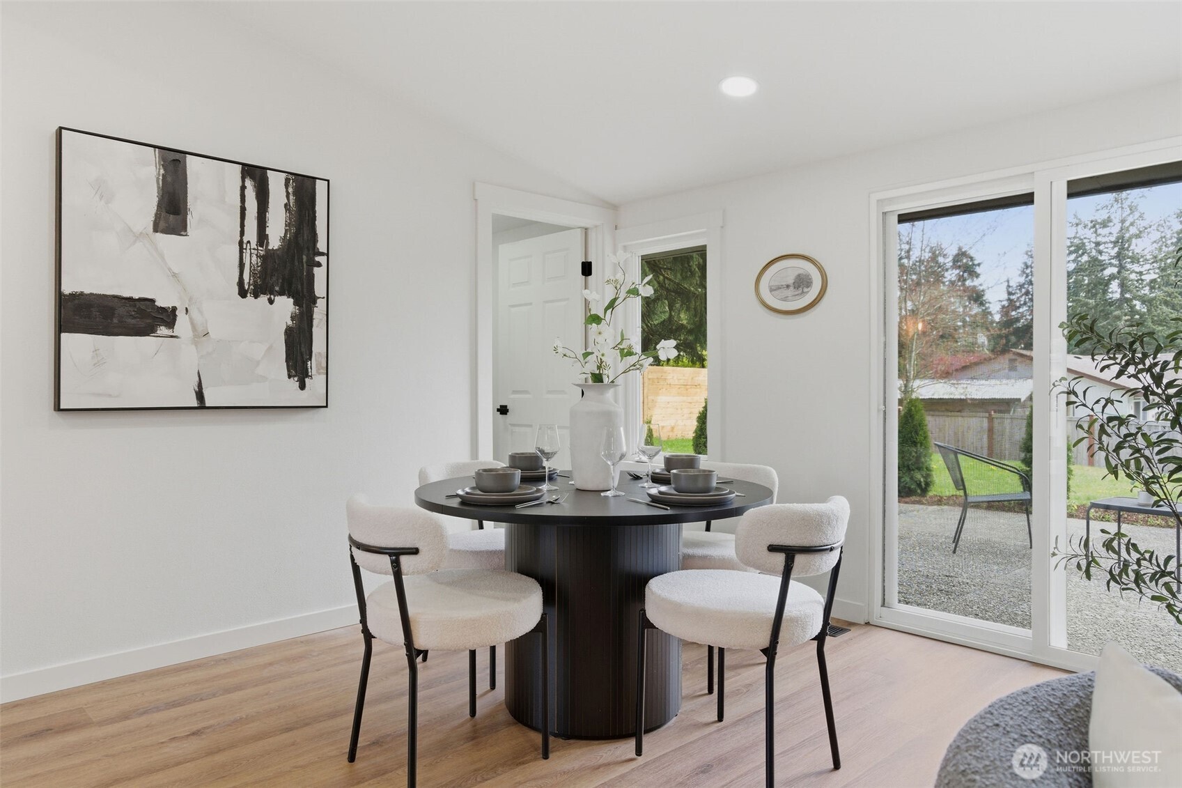 8102 Oakridge Drive SW Lakewood WA 98498