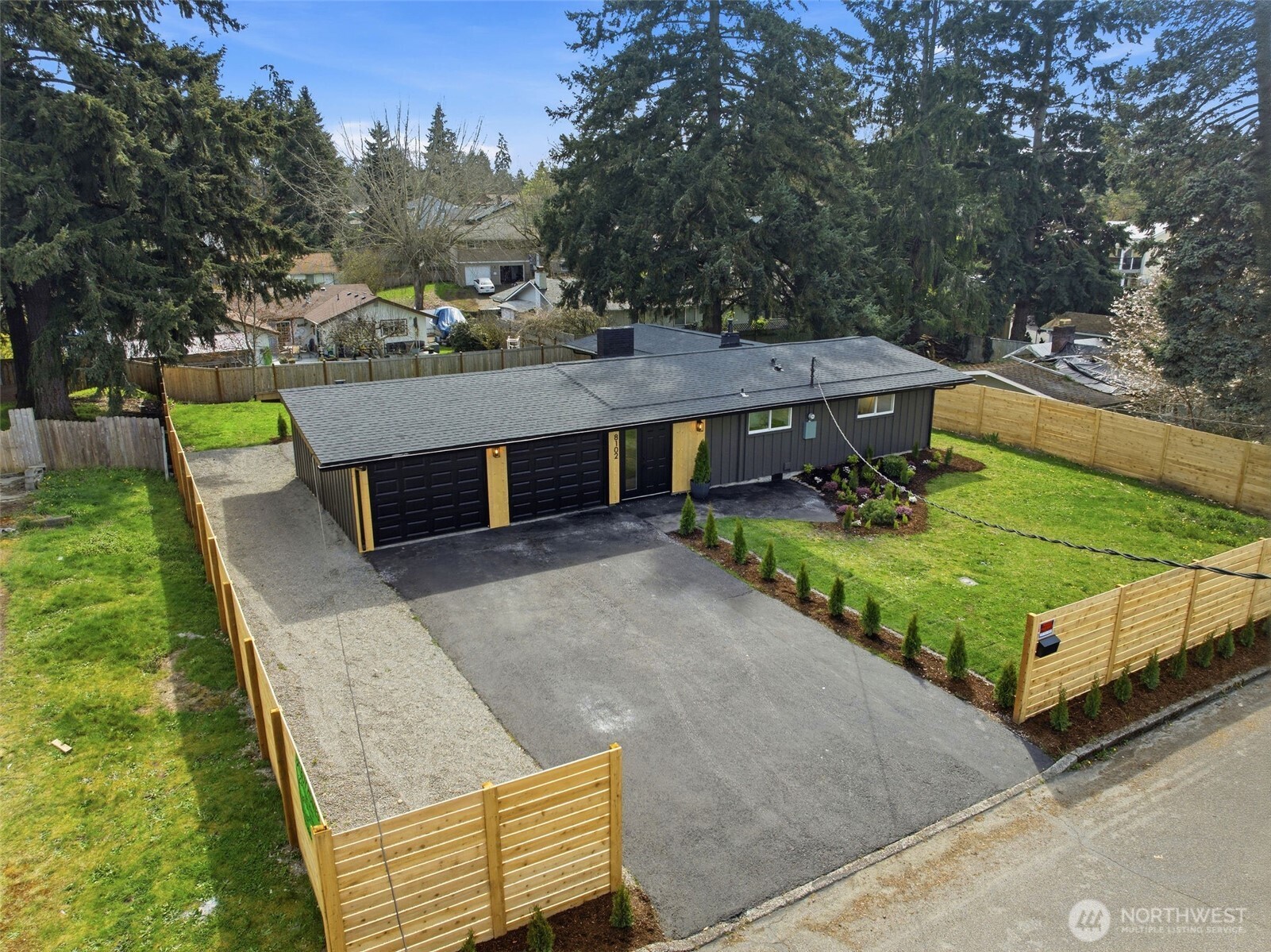 8102 Oakridge Drive SW Lakewood WA 98498