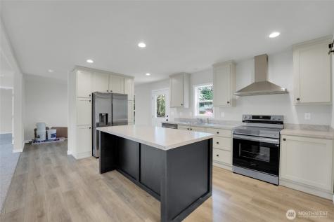 12609 223rd Avenue E Bonney Lake WA 98391
