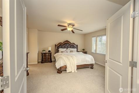 1737 Hillcrest Loop Mount Vernon WA 98274