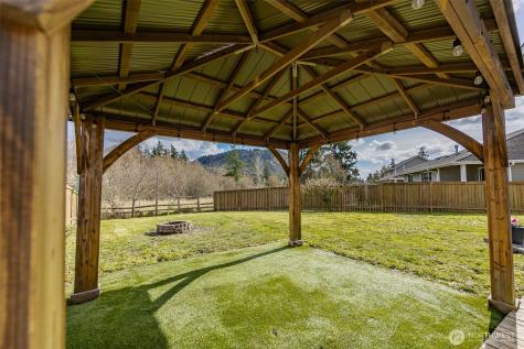 1737 Hillcrest Loop Mount Vernon WA 98274