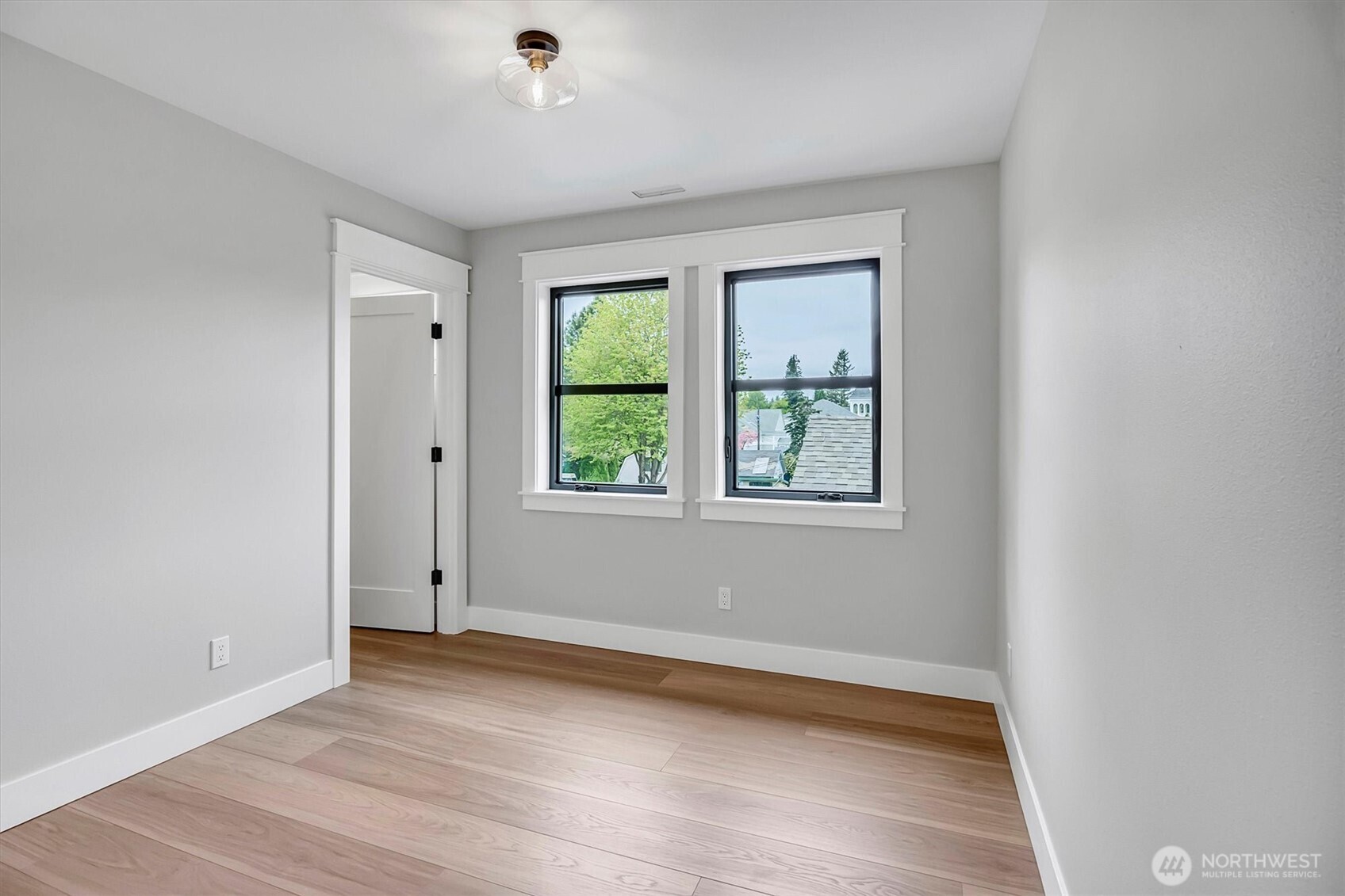 8173 Silva Ave SE Snoqualmie WA 98065