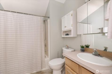 2418 James Place Langley WA 98260