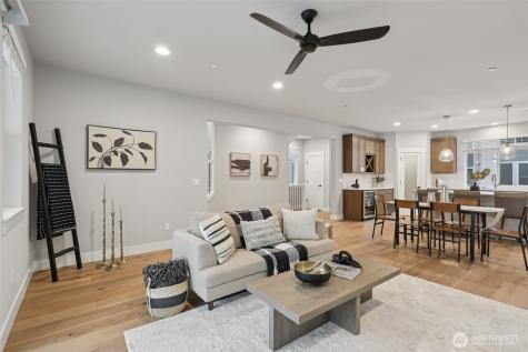 18 160th Place SE Bothell WA 98012