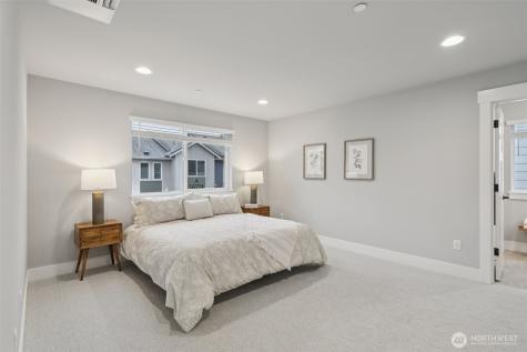 18 160th Place SE Bothell WA 98012