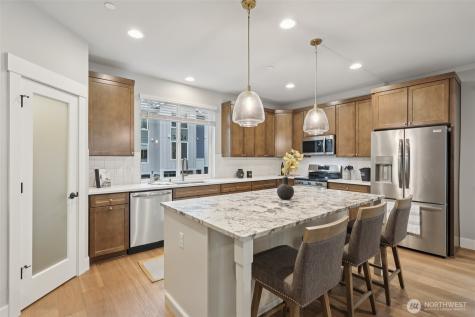 18 160th Place SE Bothell WA 98012