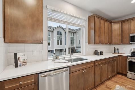 18 160th Place SE Bothell WA 98012