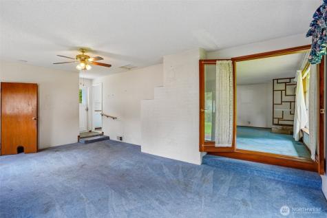 27821 SE 197th Street Maple Valley WA 98038