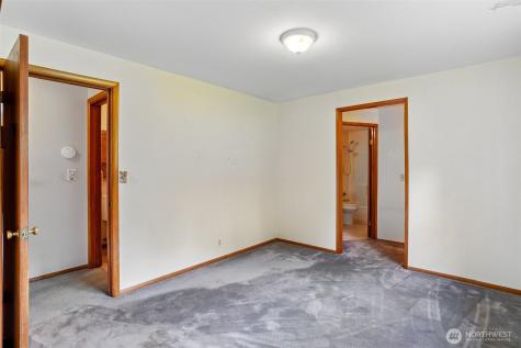 27821 SE 197th Street Maple Valley WA 98038