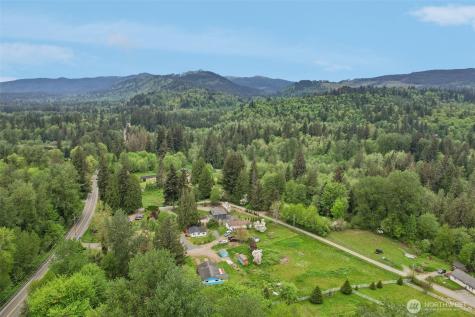 27821 SE 197th Street Maple Valley WA 98038