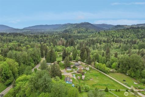 27821 SE 197th Street Maple Valley WA 98038