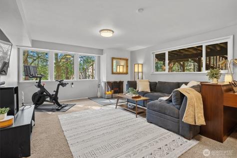 17429 17th Avenue W Lynnwood WA 98037