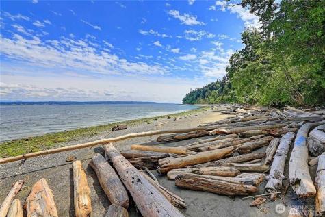 1857 Cascade View Drive Camano Island WA 98282