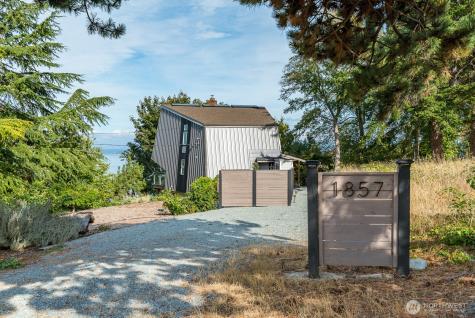 1857 Cascade View Drive Camano Island WA 98282
