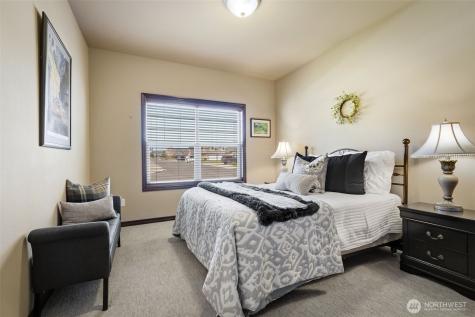 2205 S 88th Avenue Yakima WA 98903