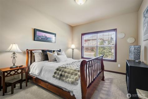2205 S 88th Avenue Yakima WA 98903