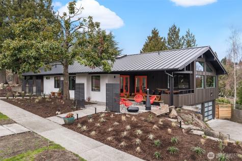 5010 NE 52nd Street Seattle WA 98105