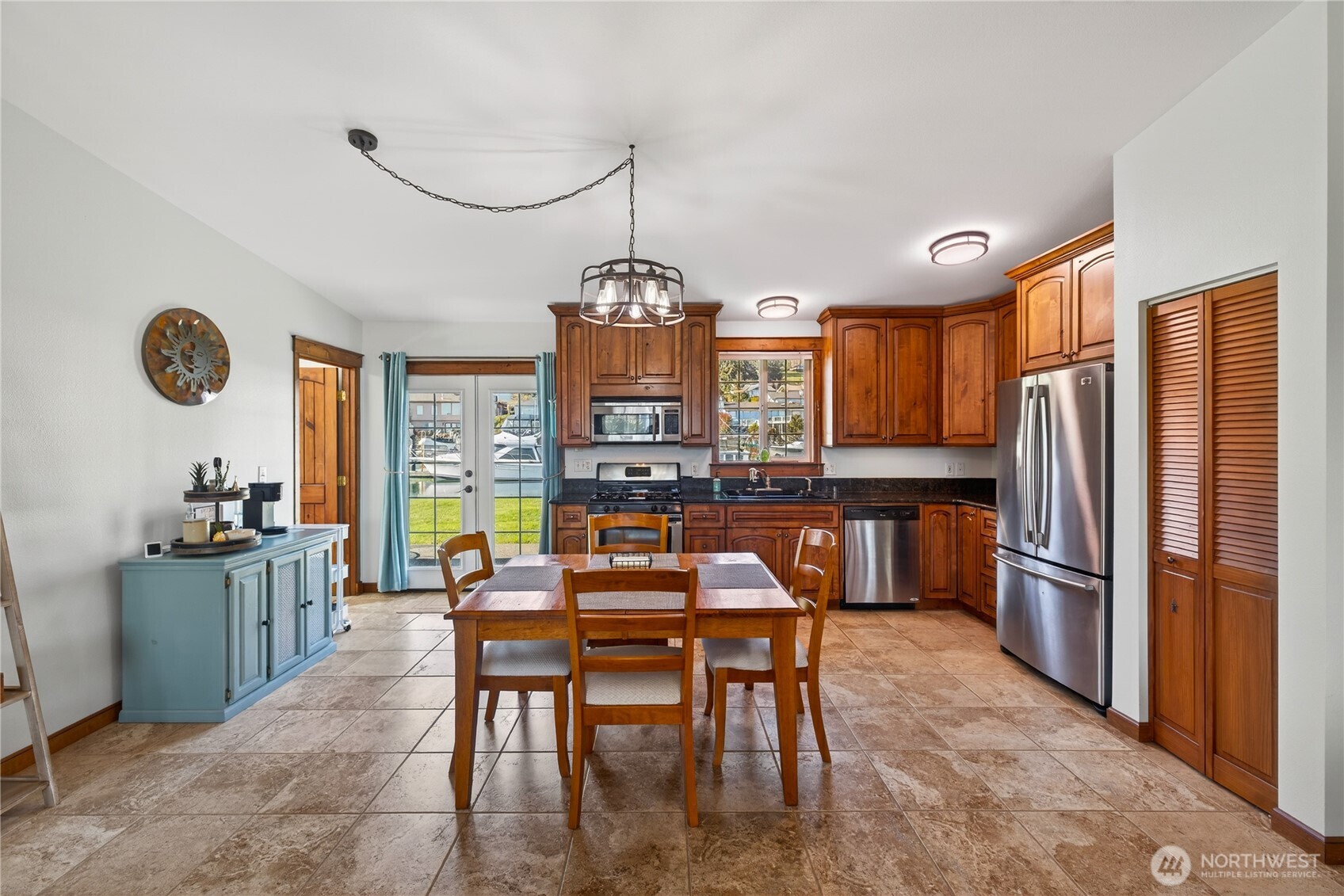 2227 Mariners Way Oak Harbor WA 98277