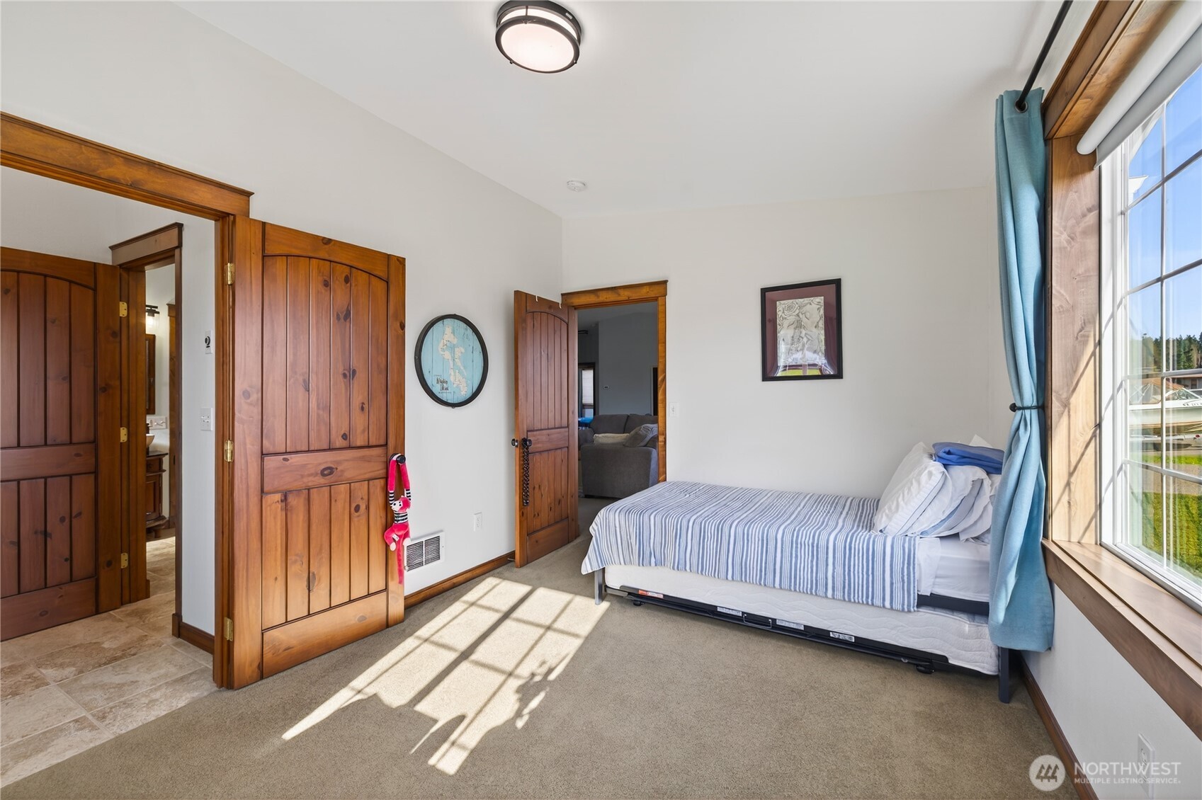 2227 Mariners Way Oak Harbor WA 98277