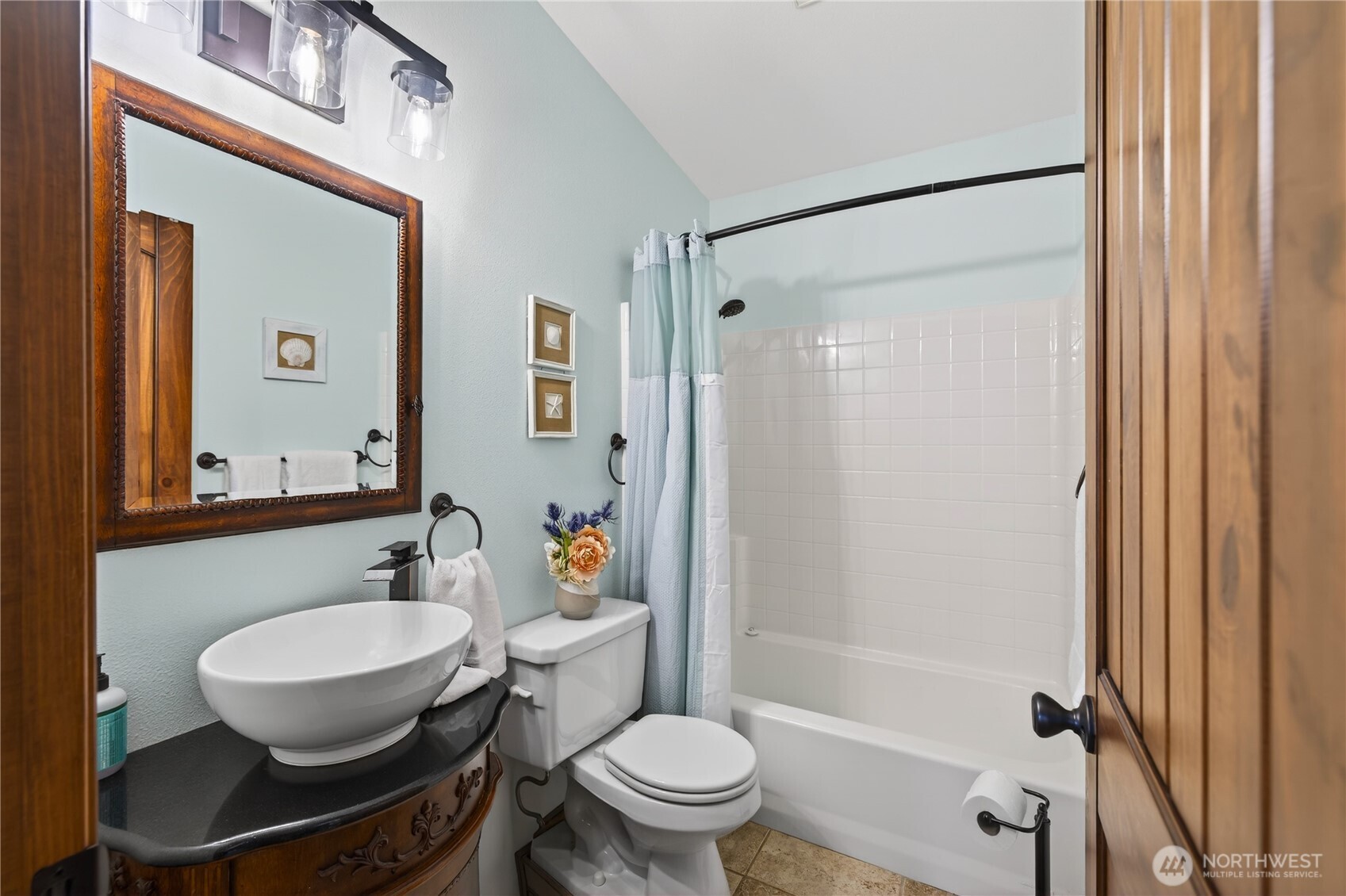 2227 Mariners Way Oak Harbor WA 98277