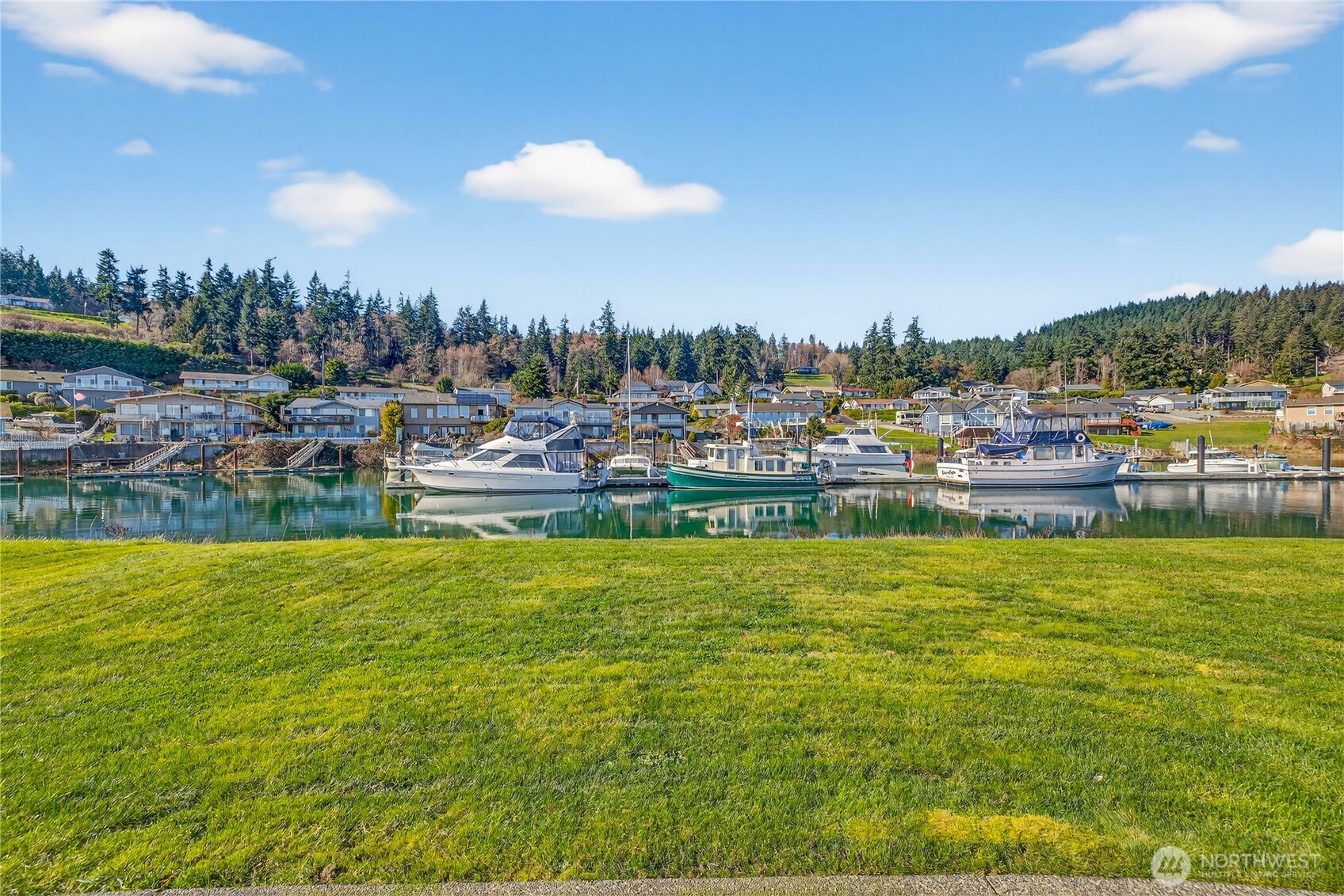 2227 Mariners Way Oak Harbor WA 98277
