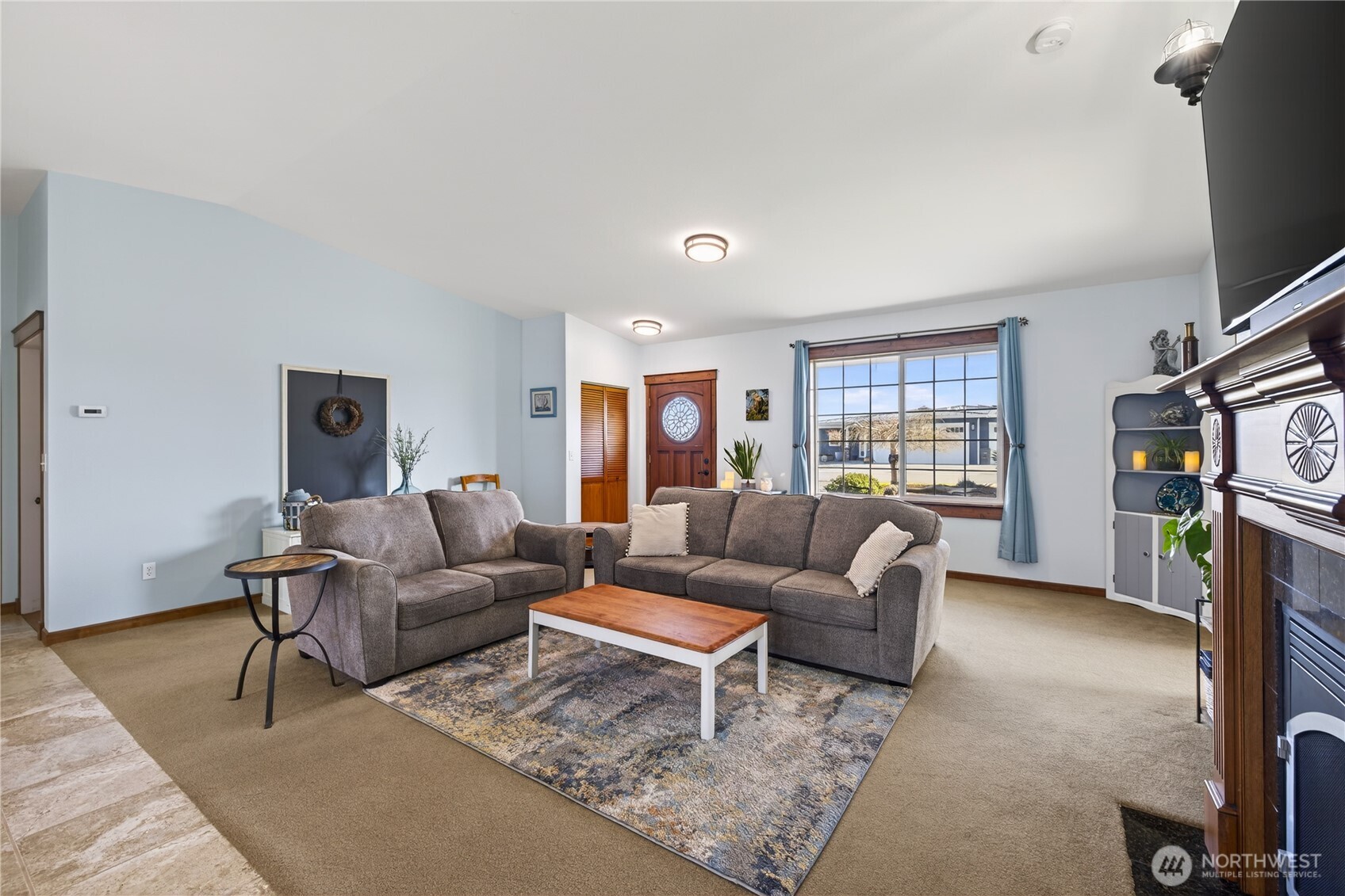 2227 Mariners Way Oak Harbor WA 98277